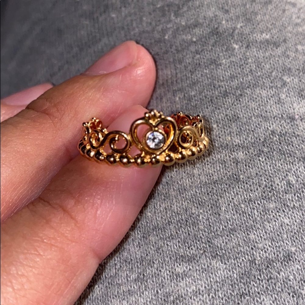 Pandora Crown ring